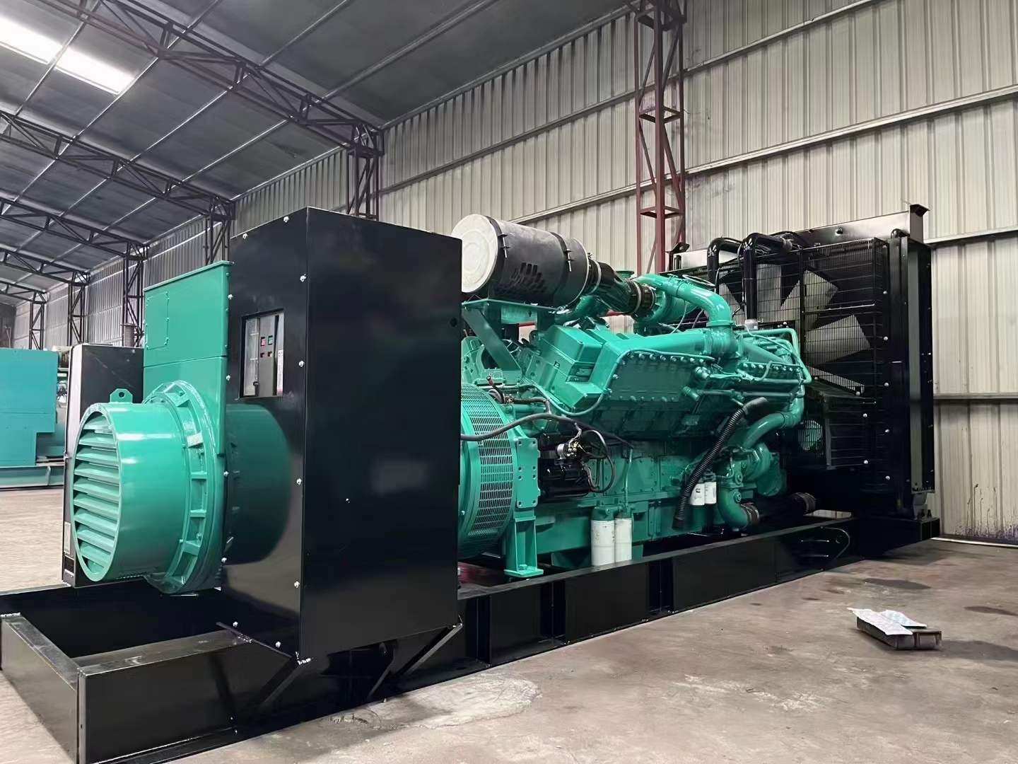 兴隆华侨农场如何评估无功补偿装置的性能和效果？