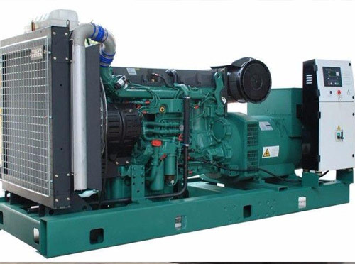 兴隆华侨农场升级现有发电机组的成本大概是多少？